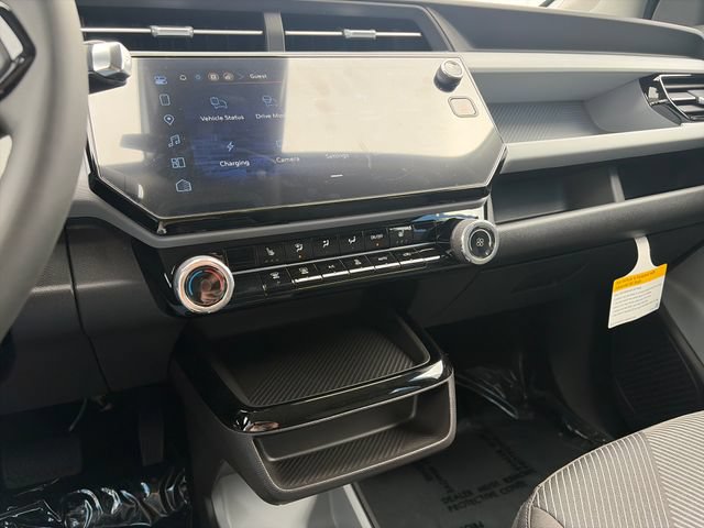 New 2027 Chevrolet Bolt LT w/ Comfort Package FWD image 18