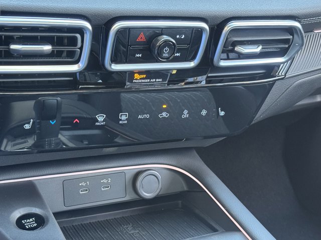 New 2026 Nissan Sentra SV w/ SV Convenience Package FWD image 10