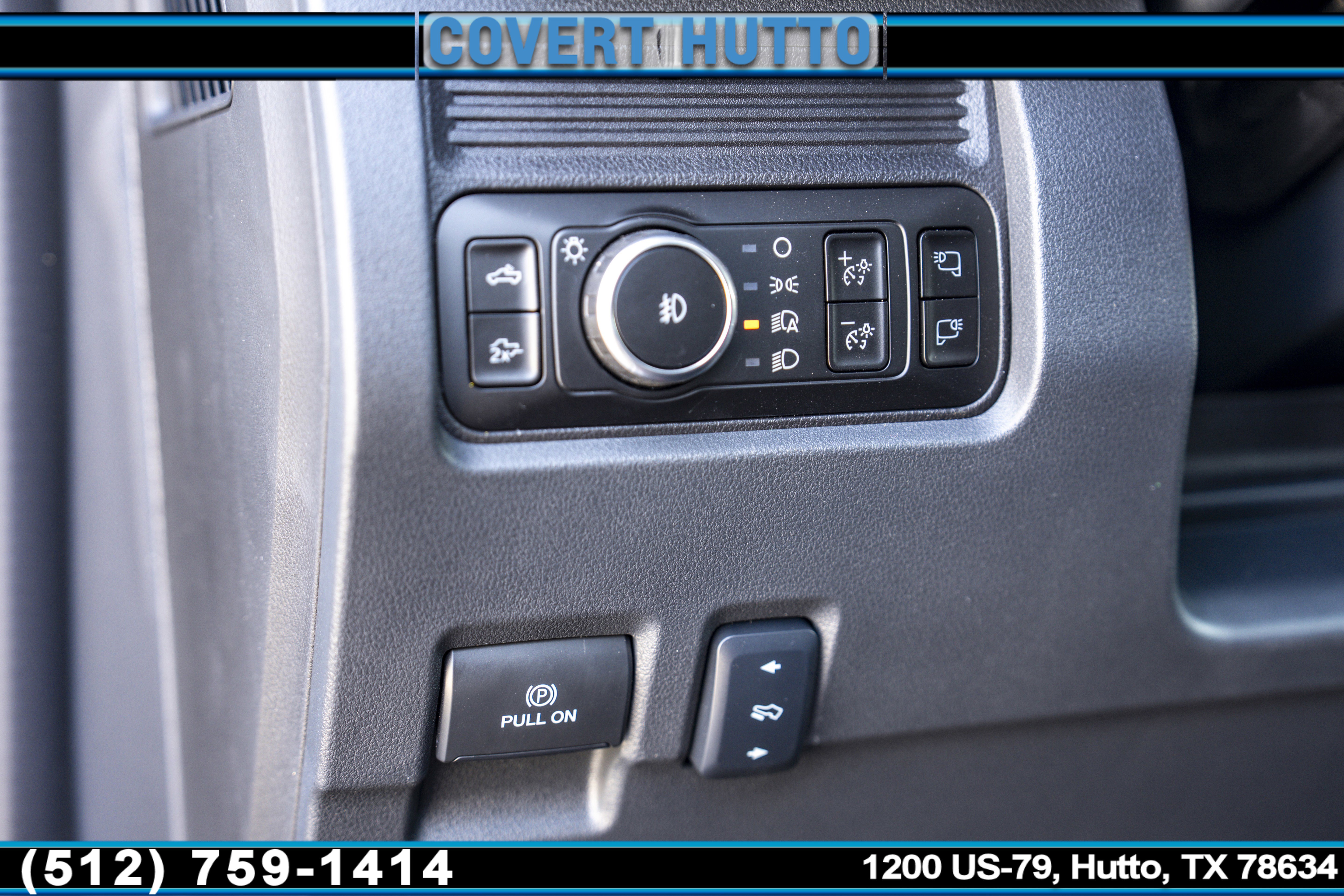 New 2026 Ford F250 Lariat w/ Black Appearance Package image 14