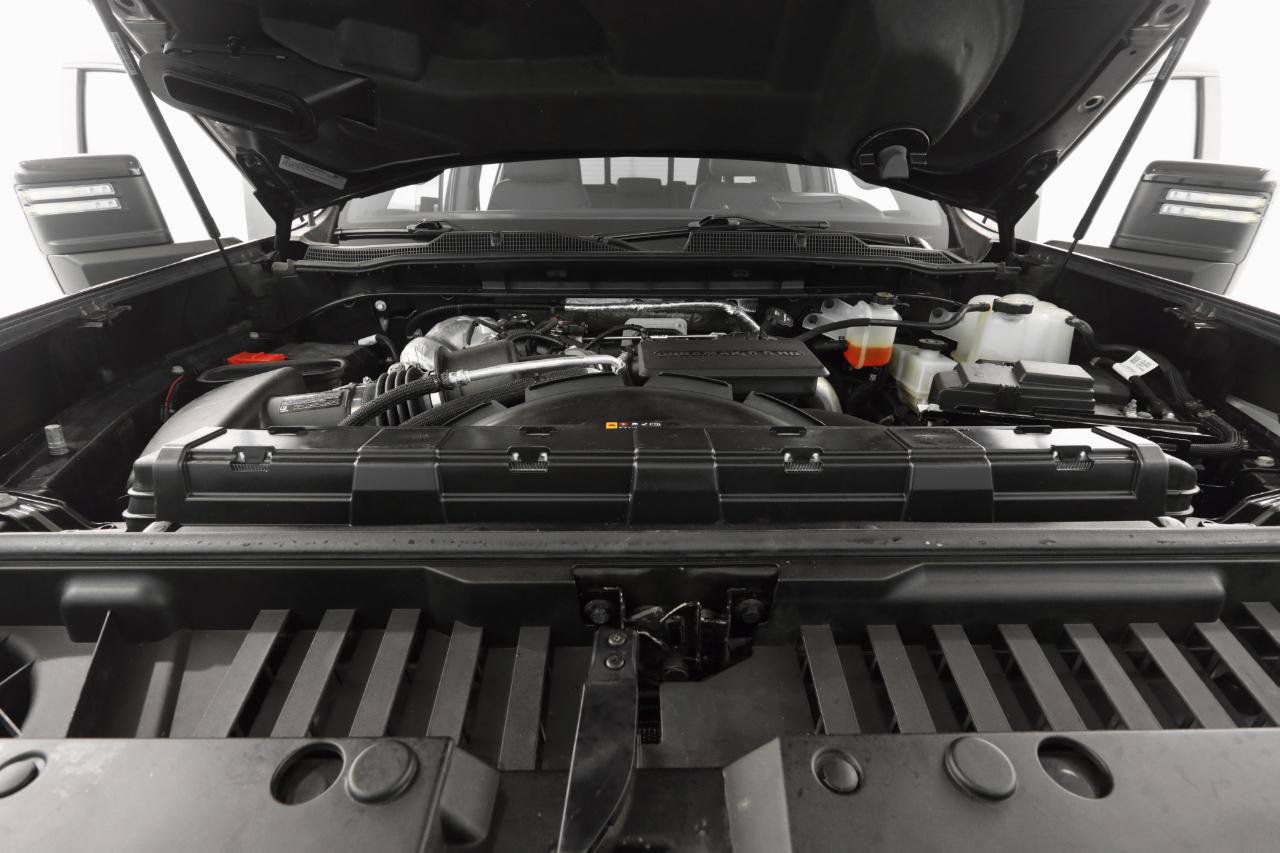 Used 2024 Chevrolet Silverado 2500 LTZ w/ LTZ Plus Package image 34