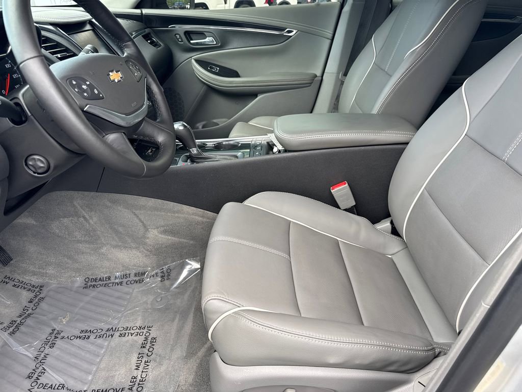 Used 2018 Chevrolet Impala Premier w/ Premier Confidence Package FWD image 10