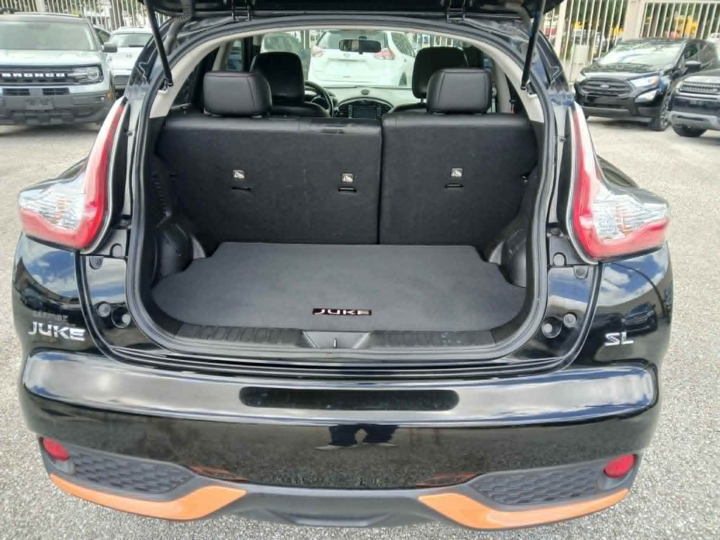 Used 2017 Nissan Juke SL FWD image 18