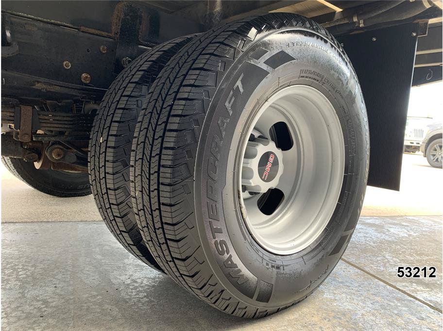 Used 2007 GMC Sierra 3500 W/T RWD image 16