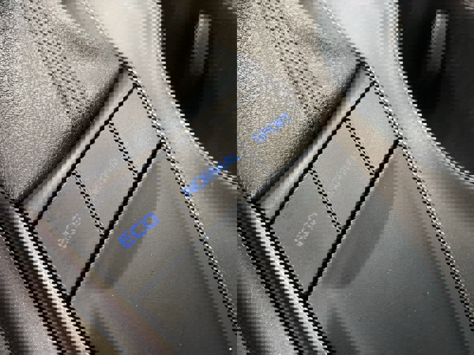 Used 2024 Toyota Camry SE image 27