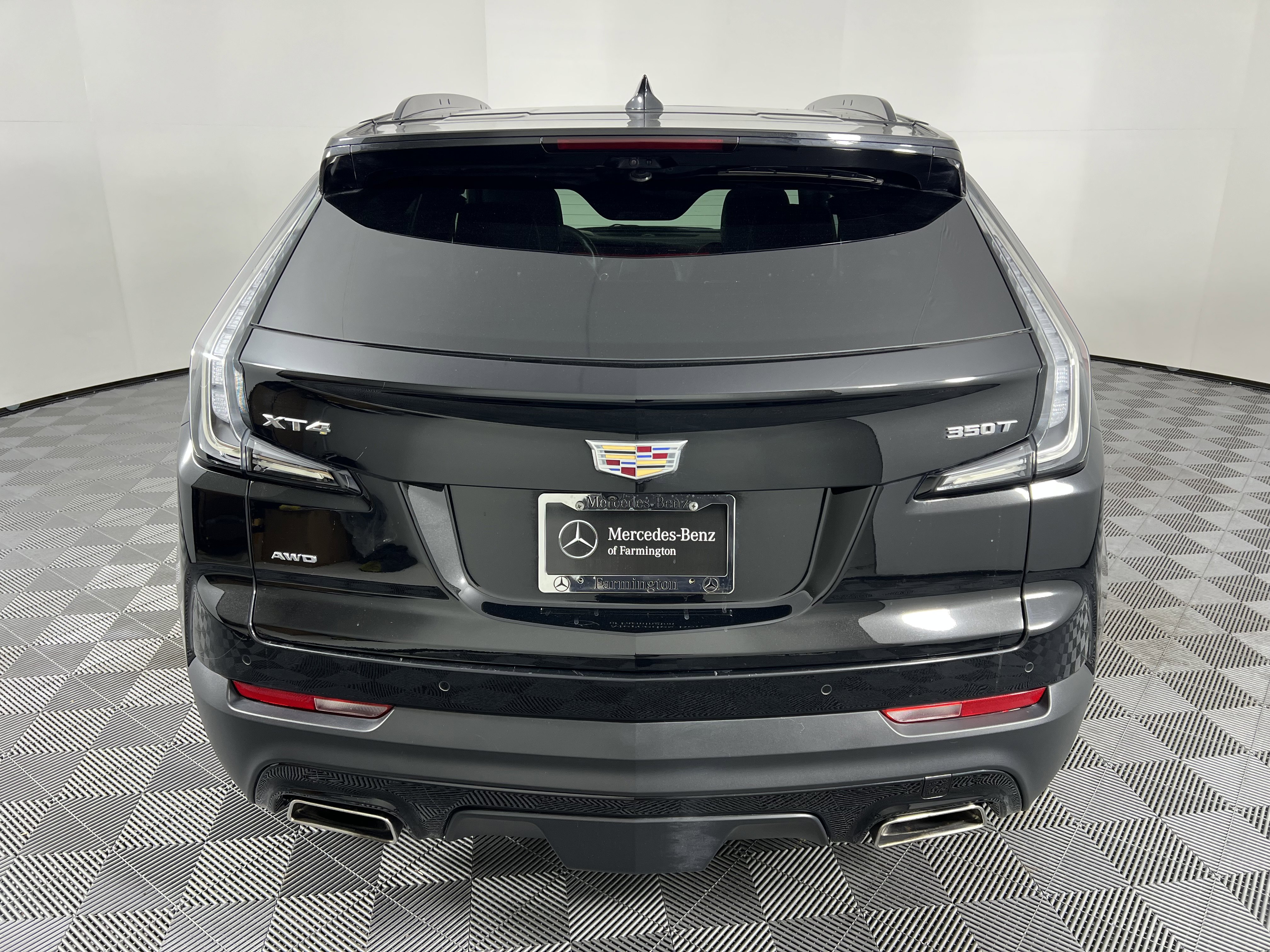 Used 2023 Cadillac XT4 Sport image 11