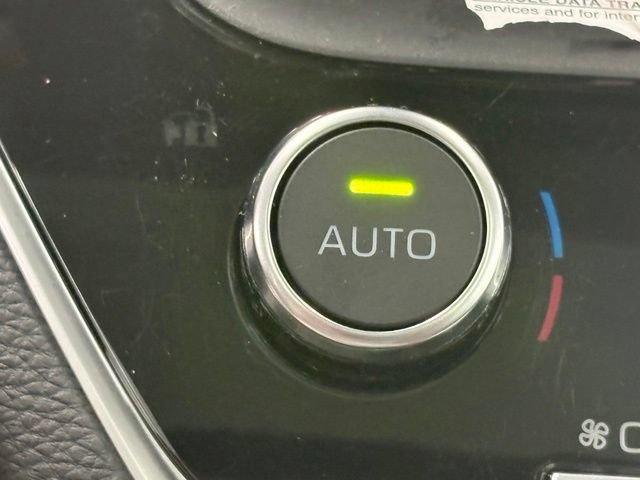 Used 2024 Toyota Corolla Cross LE w/ Moonroof Package AWD/4WD image 27