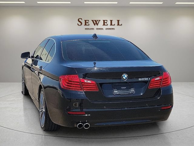 Used 2016 BMW 528i Sedan RWD image 3