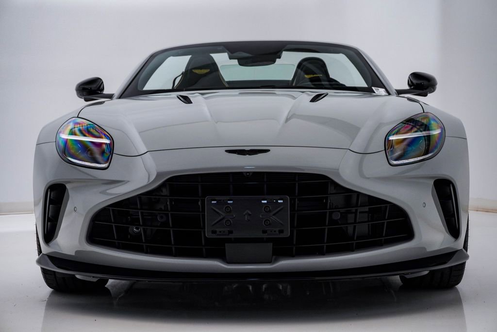New 2026 Aston Martin V8 Vantage S image 5
