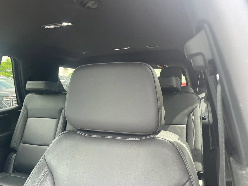 Used 2025 Chevrolet Tahoe LT RWD image 21