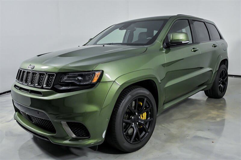 Used 2021 Jeep Grand Cherokee Trackhawk AWD/4WD image 5