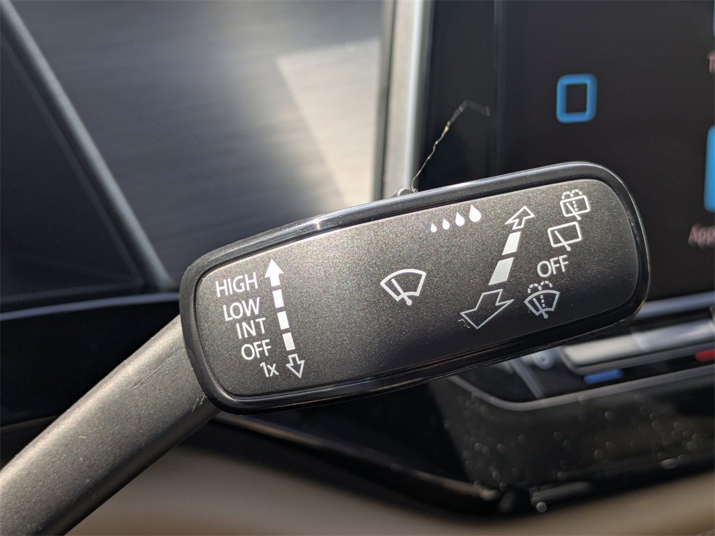 New 2026 Volkswagen Atlas Cross Sport SE image 32