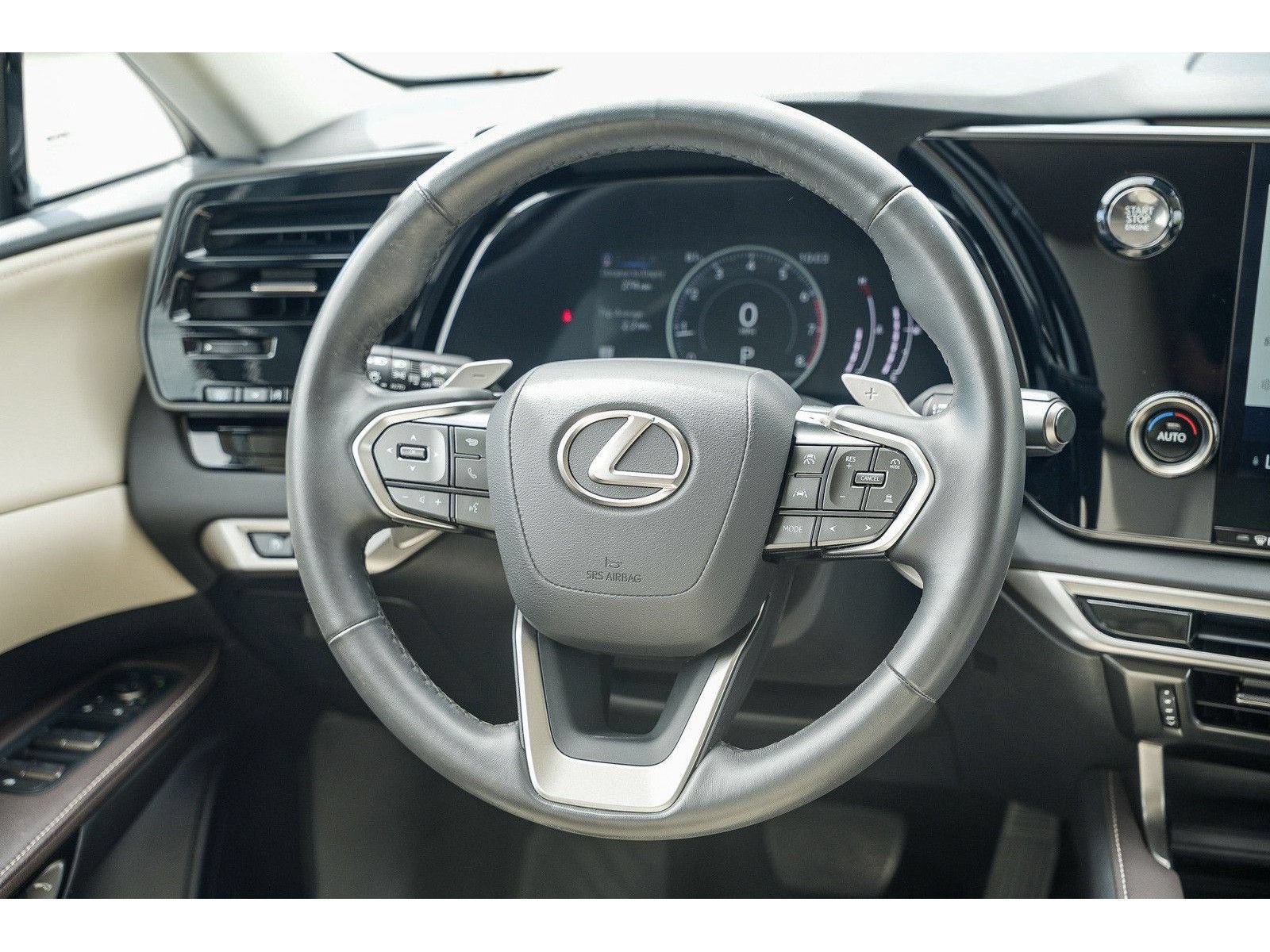 Used 2024 Lexus RX 350 AWD w/ Technology Package image 15