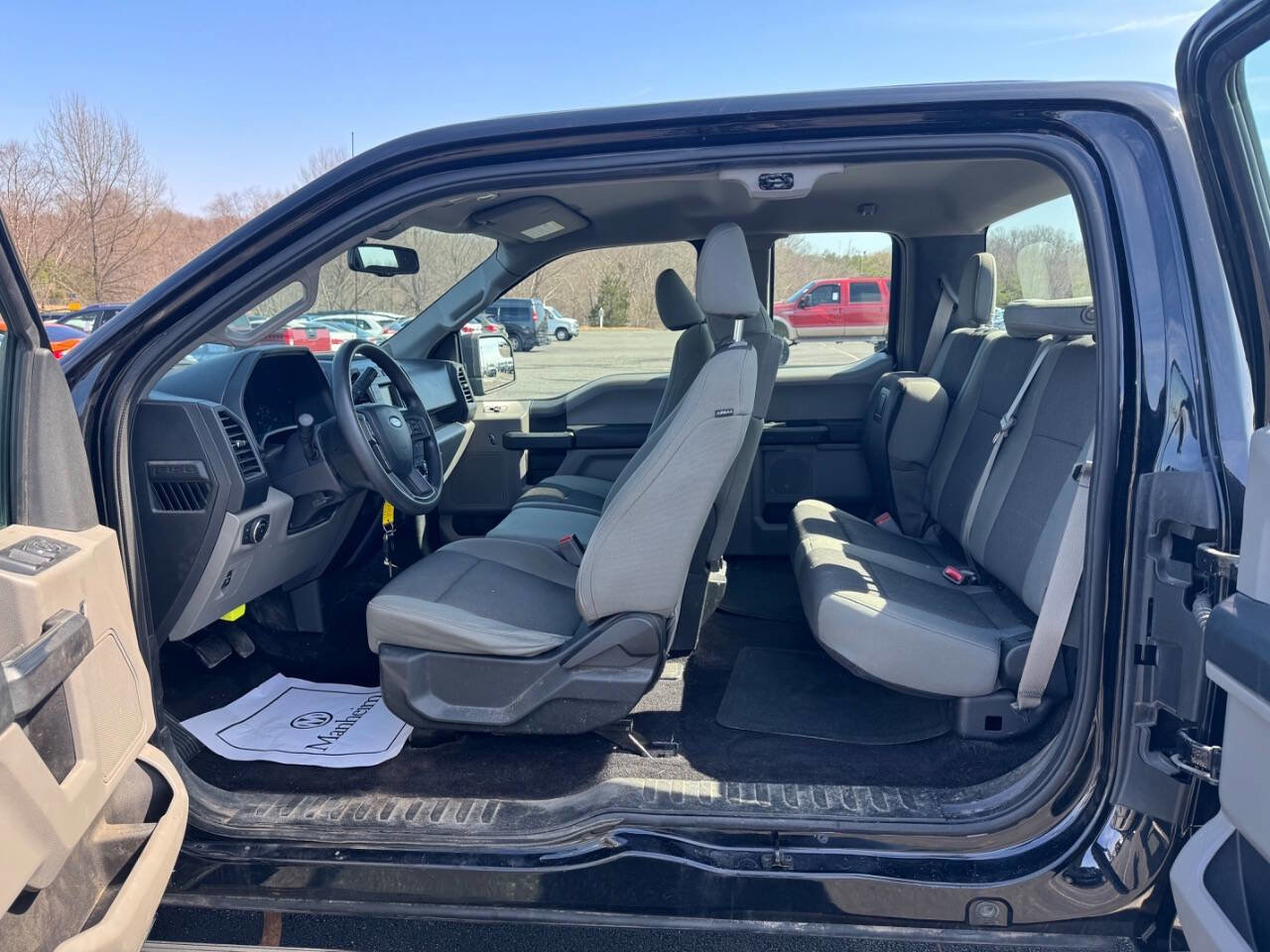 Used 2016 Ford F150 XL w/ Equipment Group 101A Mid RWD image 10