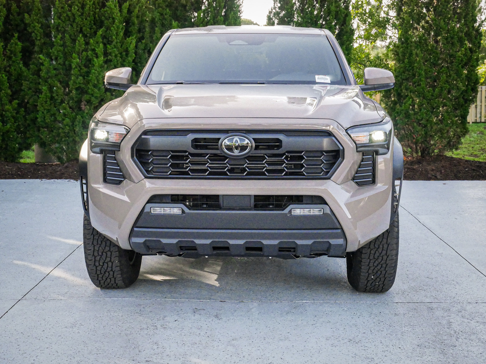 Used 2026 Toyota Tacoma TRD Off-Road AWD/4WD image 3