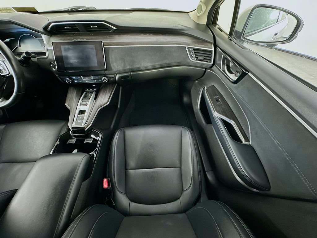 Used 2018 Honda Clarity Touring image 11