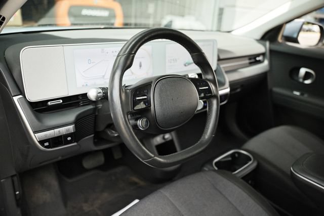 Used 2024 Hyundai Ioniq 5 SEL RWD image 19
