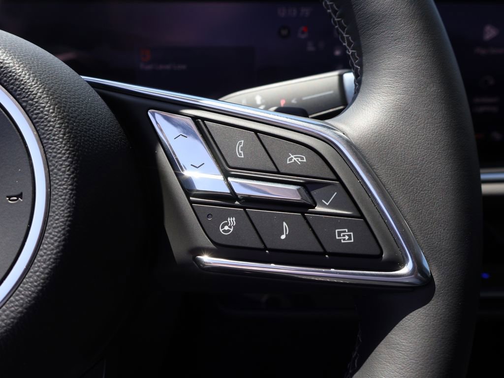 Used 2025 Buick Envision Preferred AWD/4WD image 28