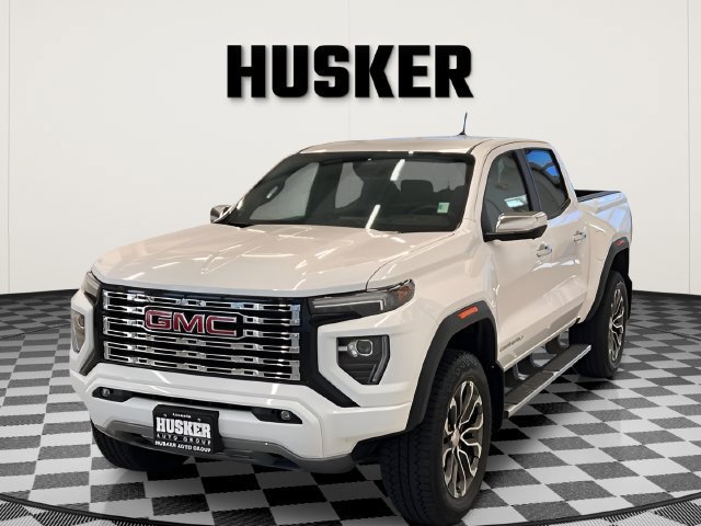 Certified 2025 GMC Canyon Denali AWD/4WD image 16