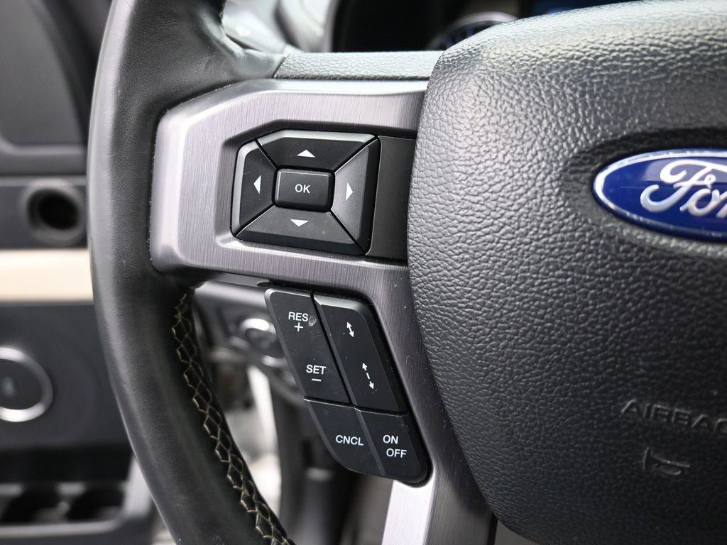 Used 2021 Ford Expedition Platinum image 32