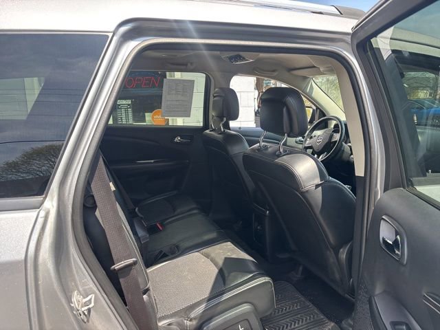 Used 2015 Dodge Journey Crossroad w/ Flexible Seating Group image 9
