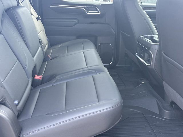 Used 2025 GMC Sierra 1500 Elevation w/ Elevation Premium Package image 17