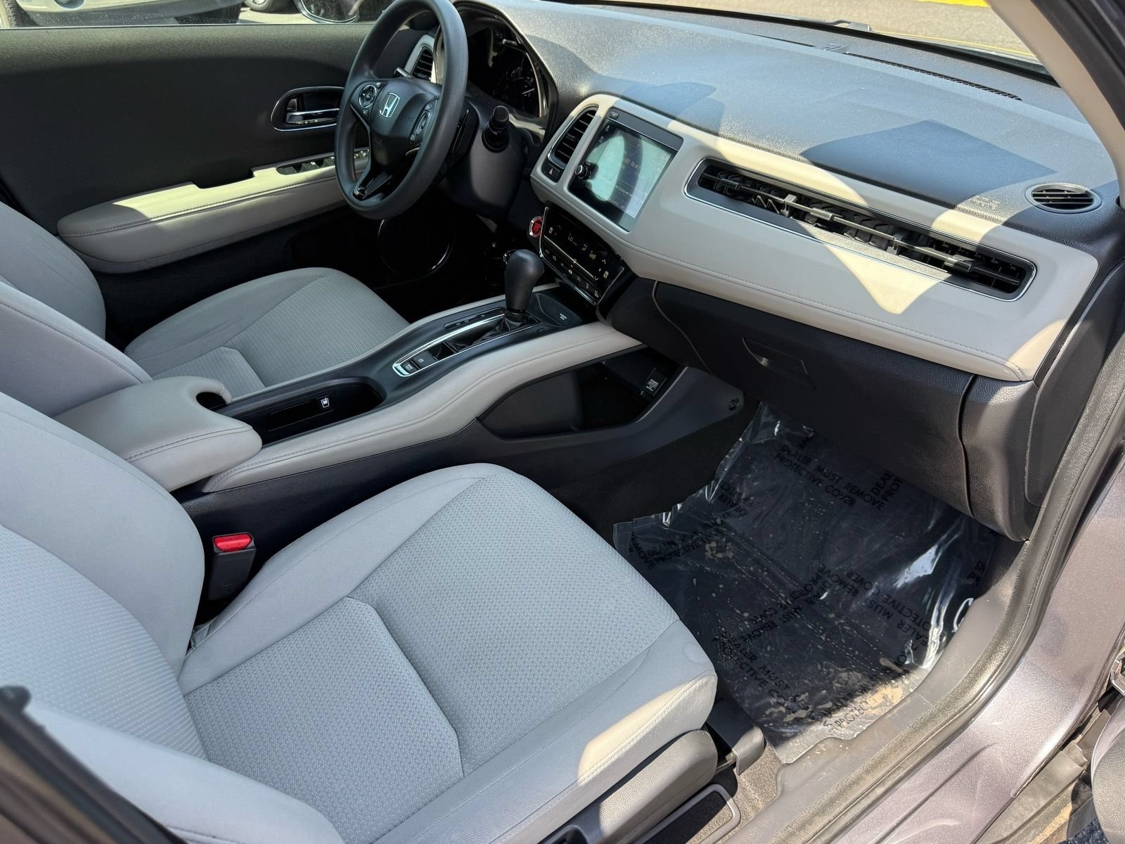 Used 2020 Honda HR-V EX image 29