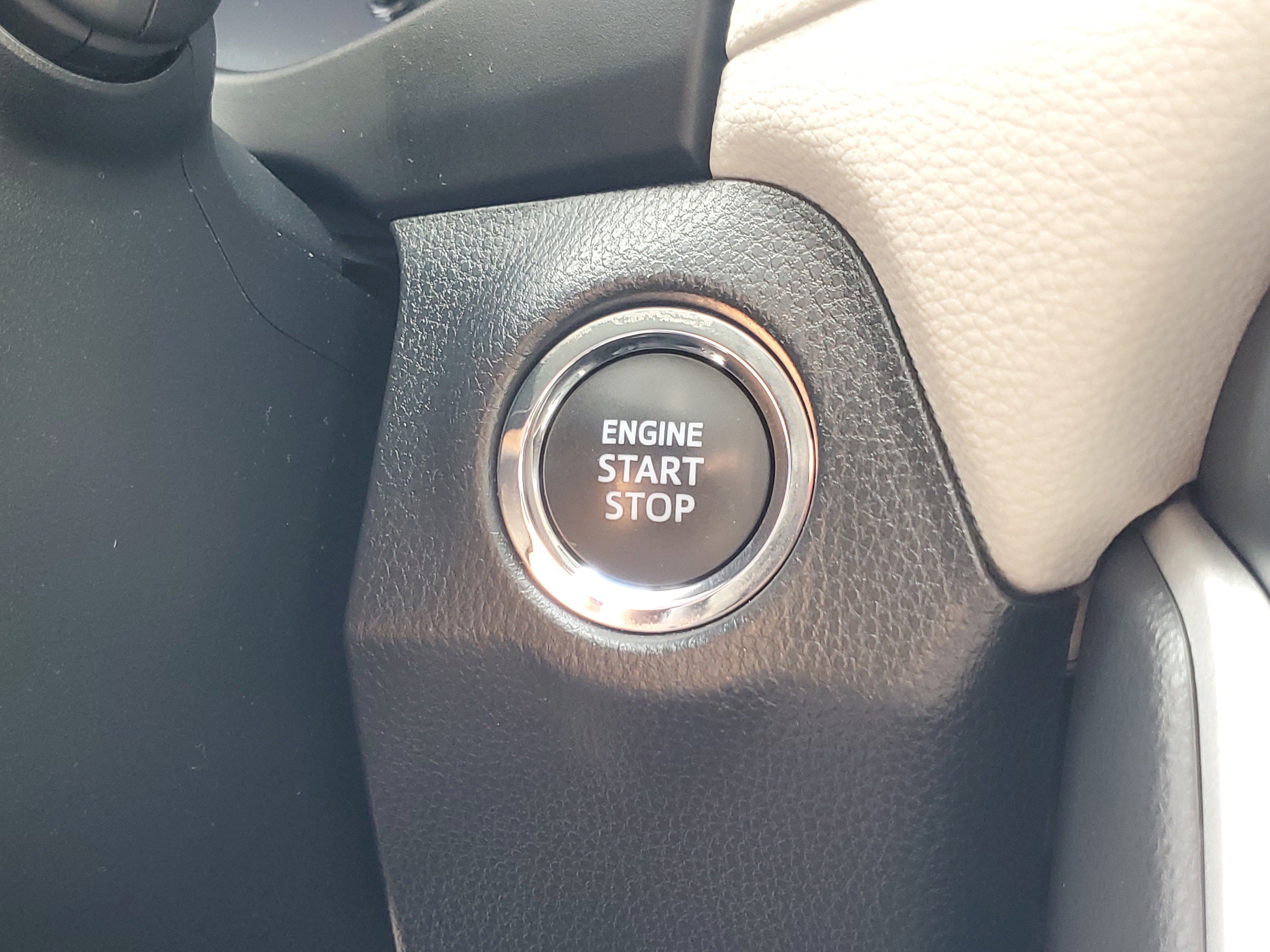 Used 2023 Toyota RAV4 XLE Premium FWD image 29