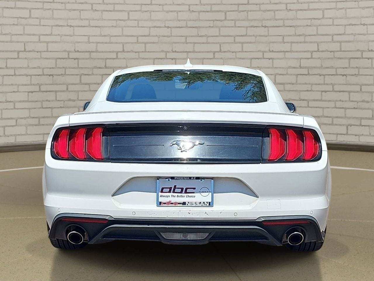 Used 2023 Ford Mustang Premium RWD image 6