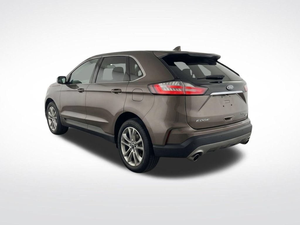 Used 2019 Ford Edge Titanium w/ Equipment Group 301A AWD/4WD image 4