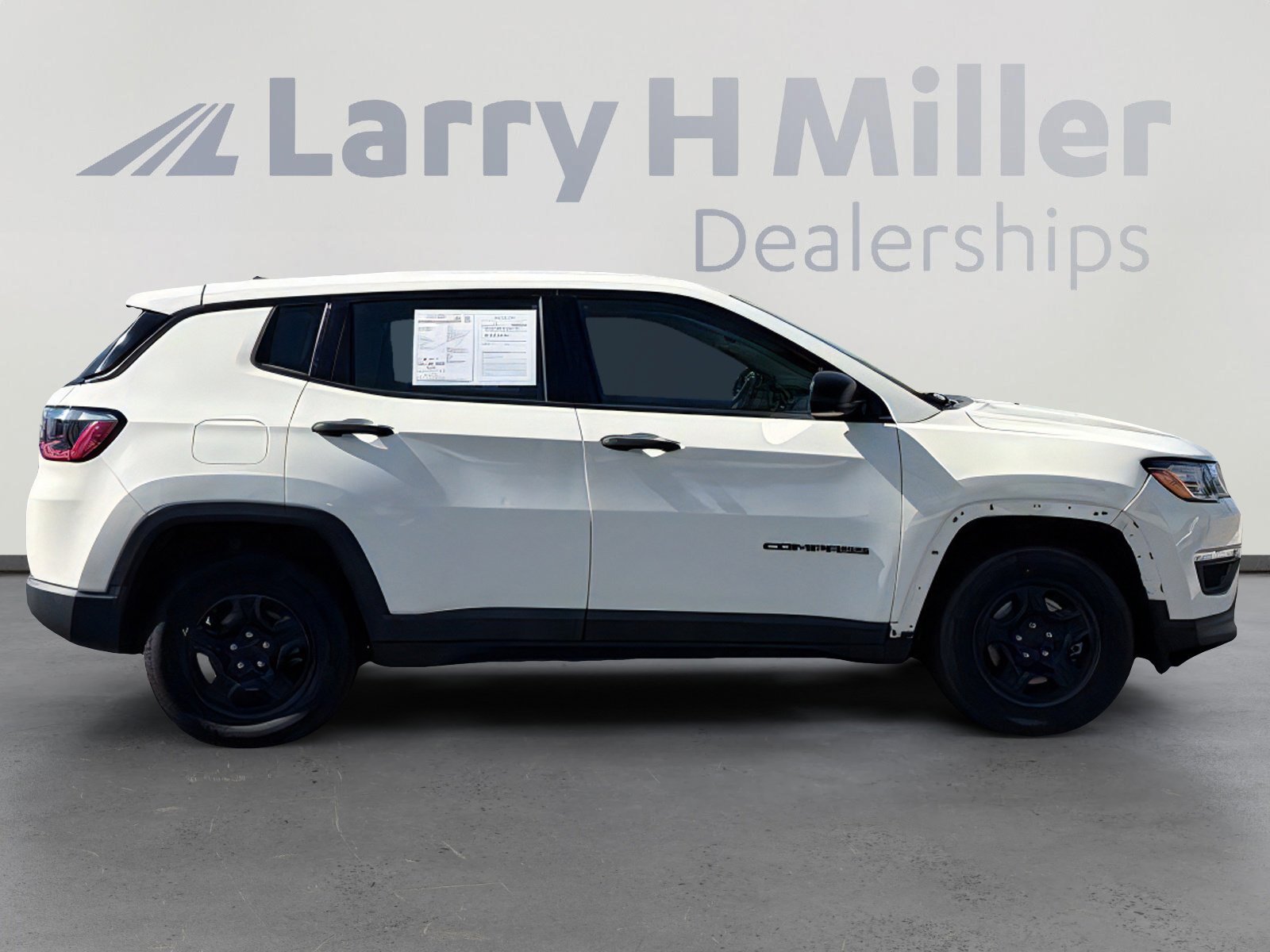 Used 2021 Jeep Compass Sport FWD image 7