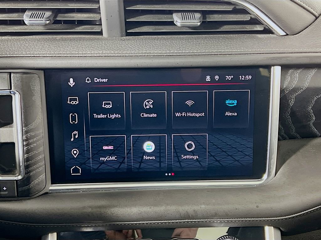 Used 2023 GMC Yukon Denali image 15