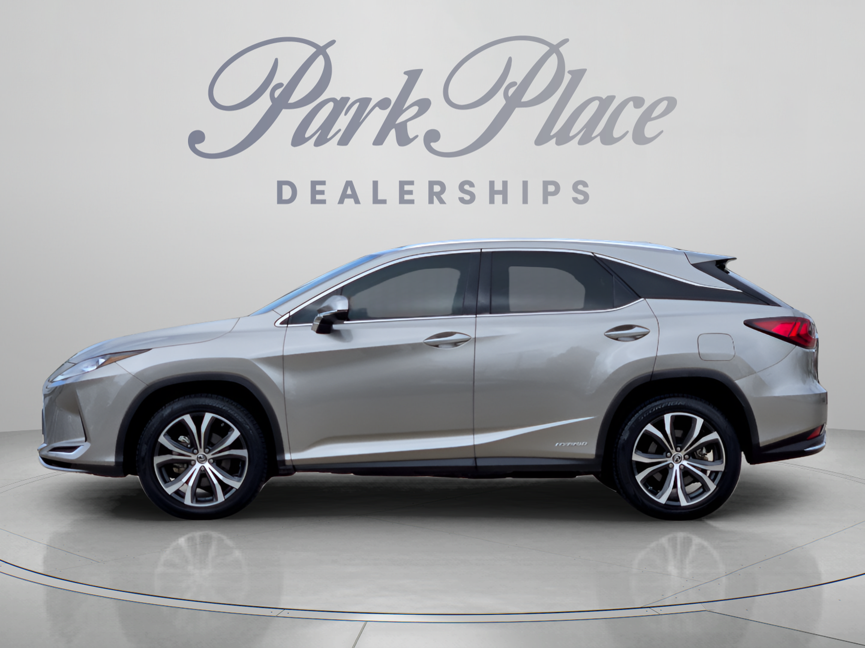 Used 2022 Lexus RX 450h AWD w/ Premium Package image 2