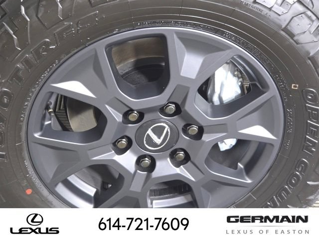 Certified 2026 Lexus GX 550 AWD/4WD image 12