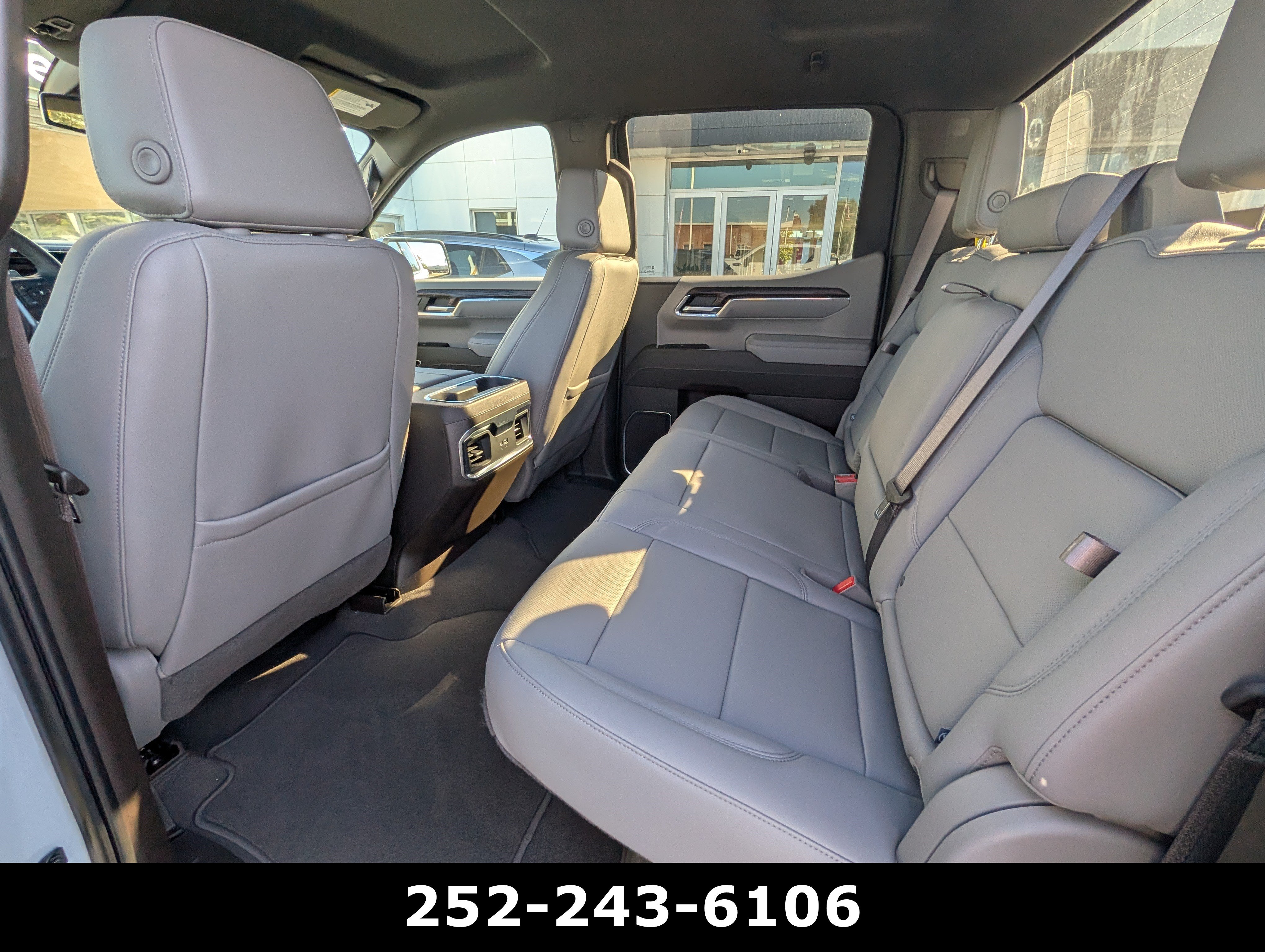 Used 2026 GMC Sierra 1500 SLT w/ SLT Premium Package AWD/4WD image 13