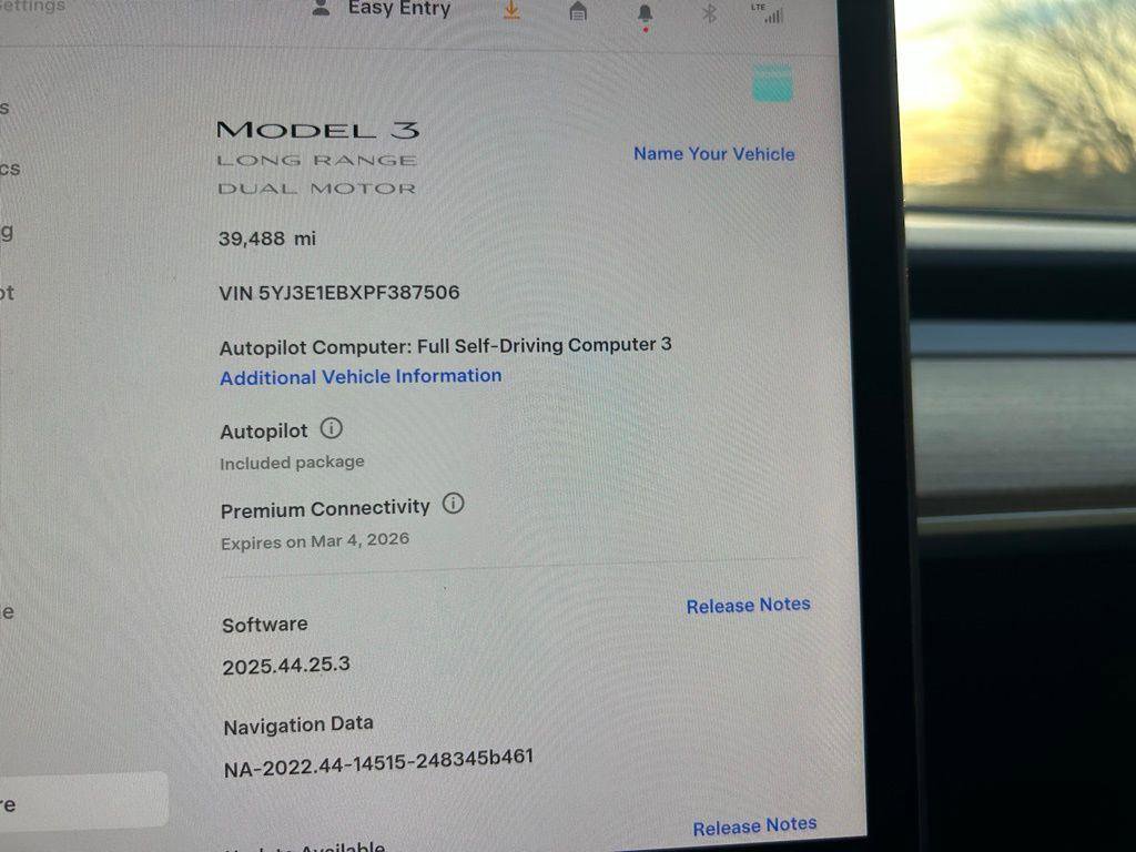 Used 2023 Tesla Model 3 Long Range image 17