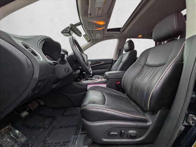 Used 2019 INFINITI QX60 Luxe w/ Sensory Package image 16