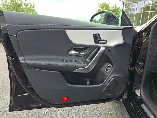 Certified 2025 Mercedes-Benz CLA 250 4MATIC image 13