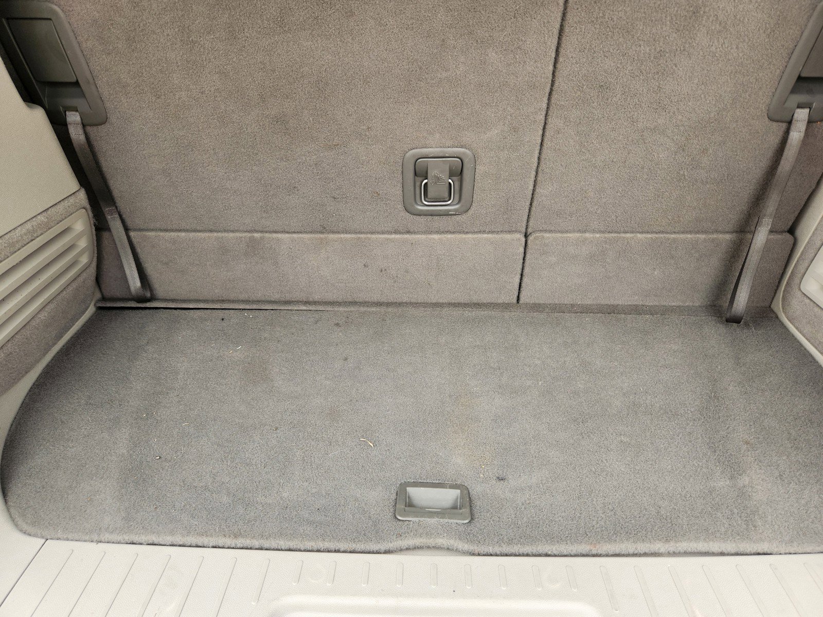 Used 2013 Buick Enclave Premium w/ LPO, Cargo Convenience Pkg image 26