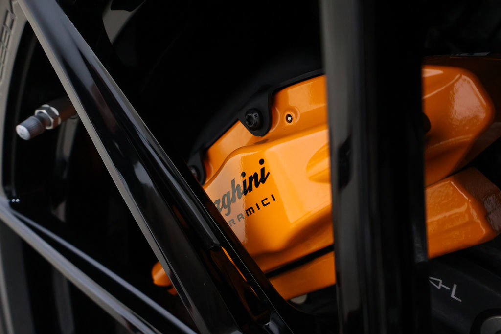 Used 2024 Lamborghini Huracan EVO image 91