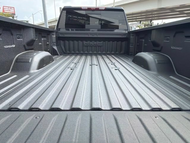 New 2026 GMC Sierra 3500 Denali Ultimate w/ LPO, Black Badging Package AWD/4WD image 21