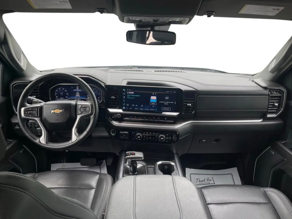 Used 2024 Chevrolet Silverado 1500 LTZ AWD/4WD image 21