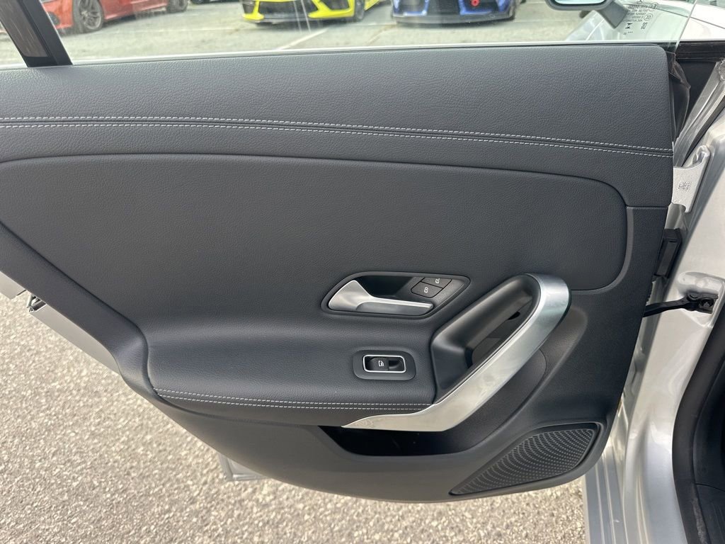 Used 2023 Mercedes-Benz CLA 250 image 26
