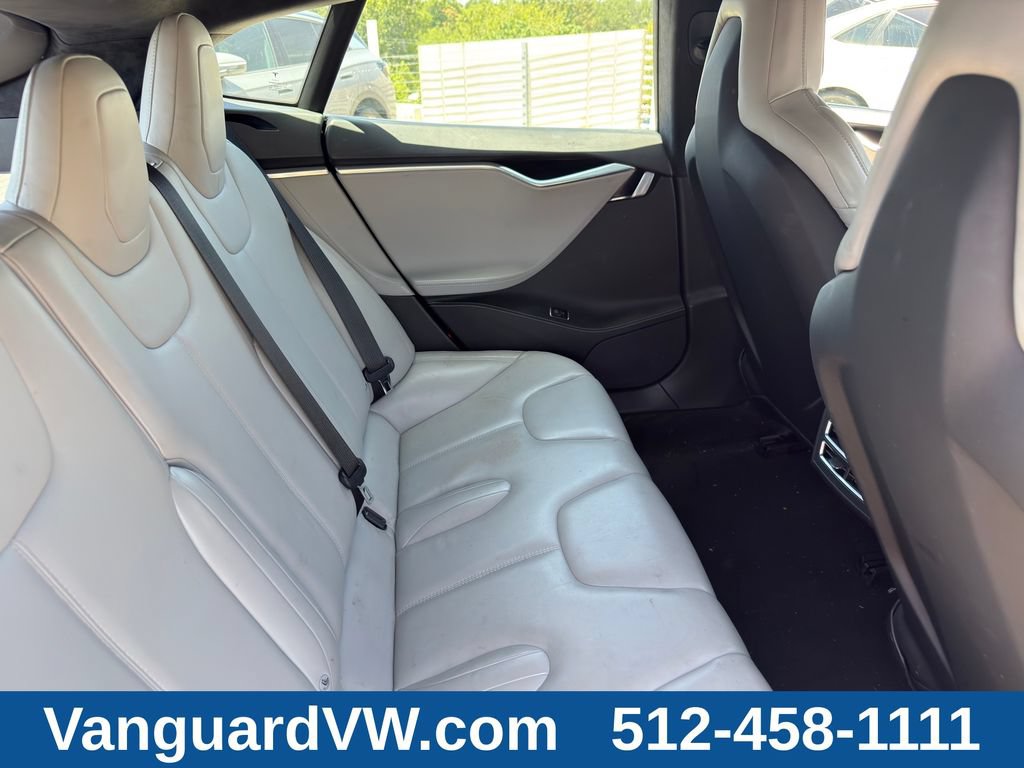 Used 2016 Tesla Model S 70 RWD image 25