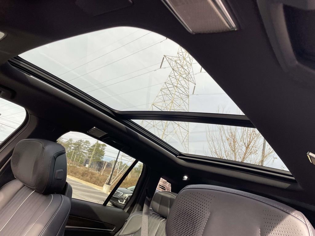 New 2026 Cadillac Vistiq Sport image 20