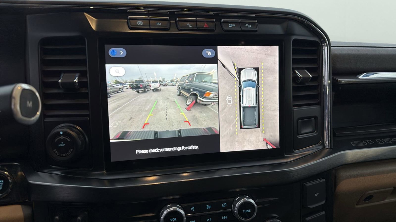 Used 2024 Ford F350 Lariat w/ Lariat Ultimate Package image 19