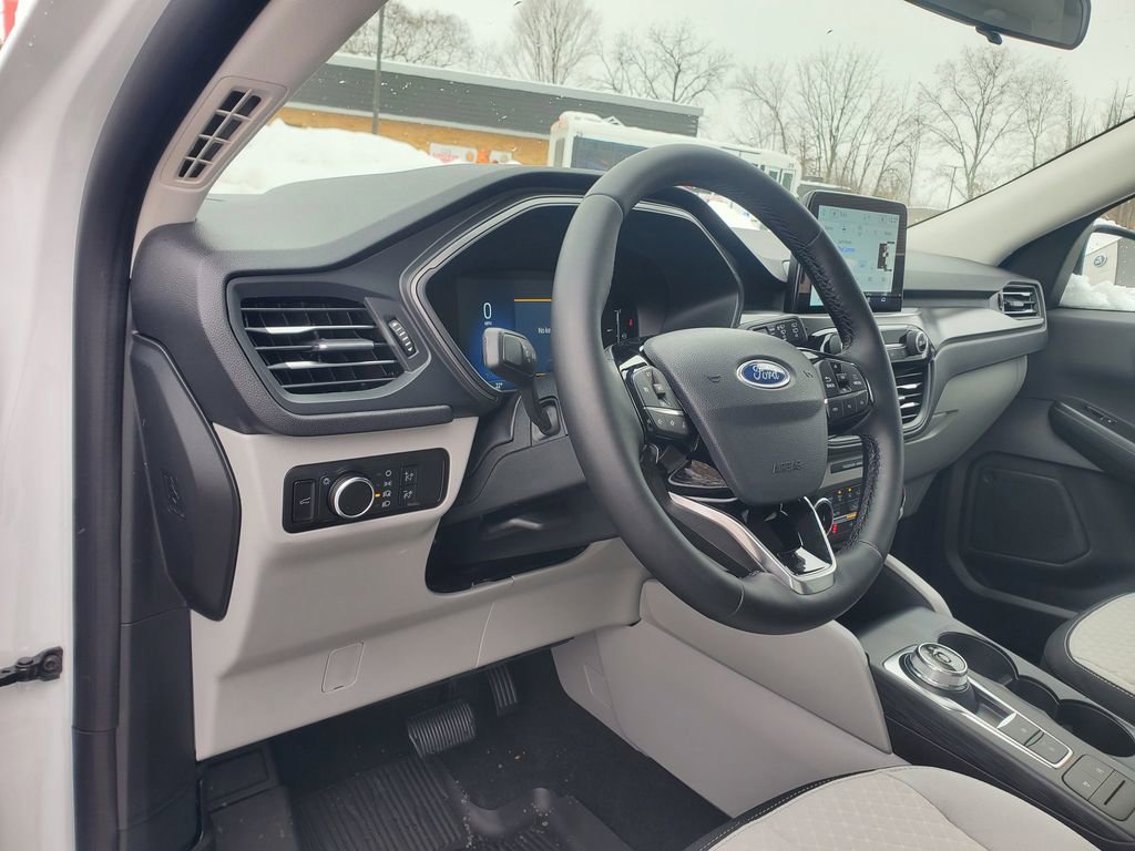 New 2026 Ford Escape Active w/ Cold Weather Package AWD/4WD image 14
