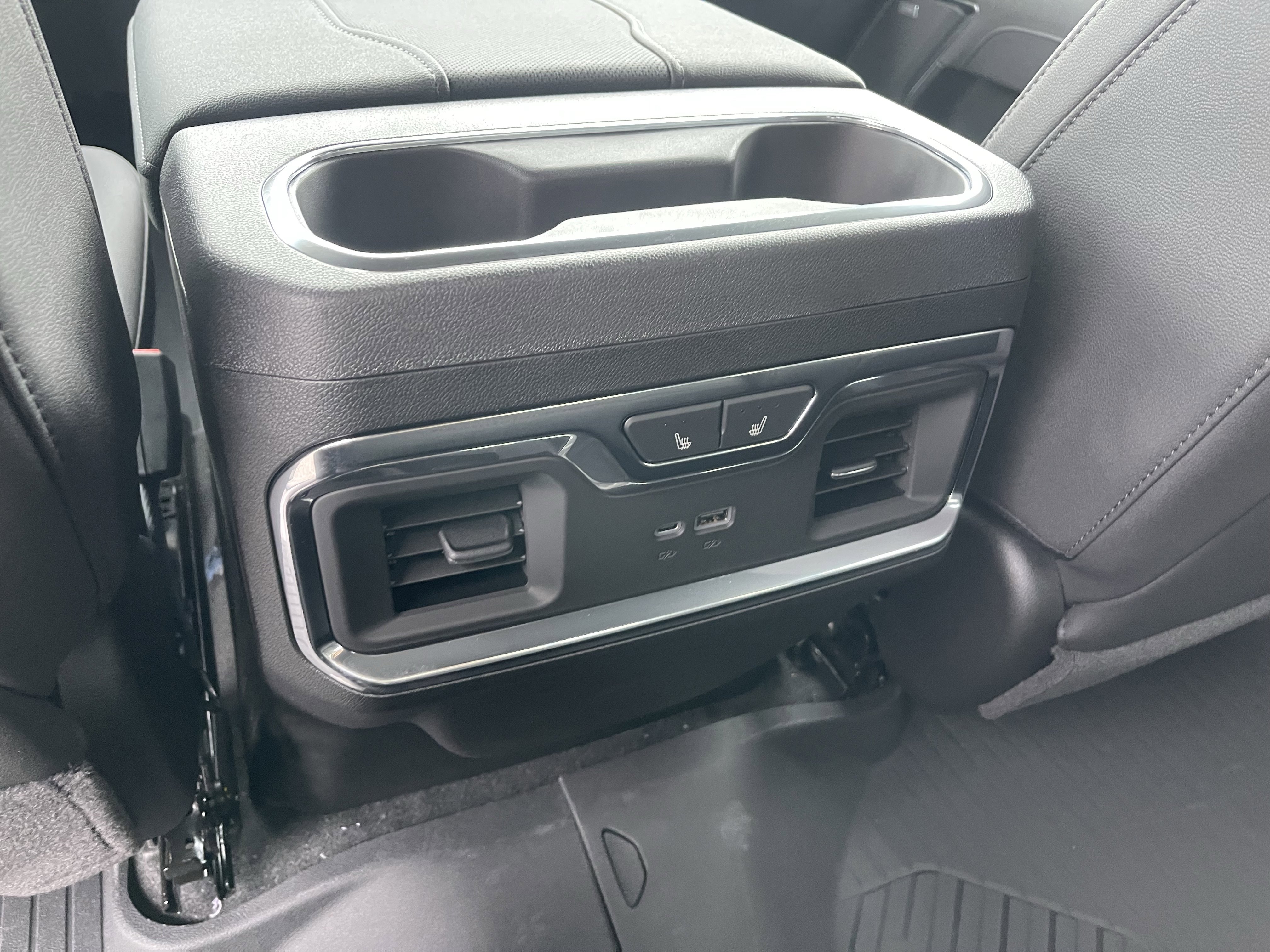 New 2026 Chevrolet Silverado 2500 LTZ w/ LTZ Premium Package image 18