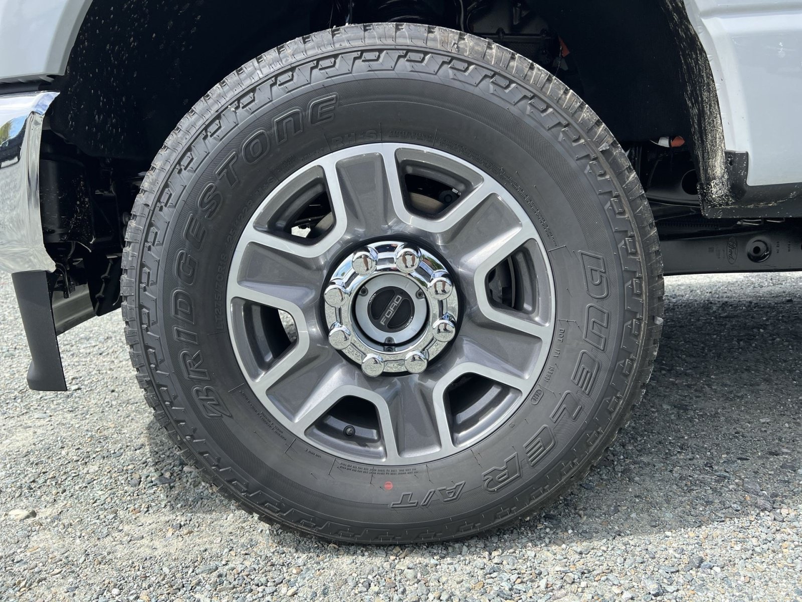 New 2026 Ford F250 Lariat w/ FX4 Off-Road Package AWD/4WD image 12