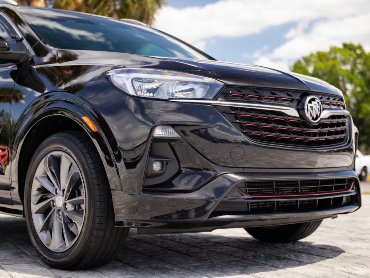 Used 2020 Buick Encore GX Preferred w/ Sport Touring Package FWD image 4