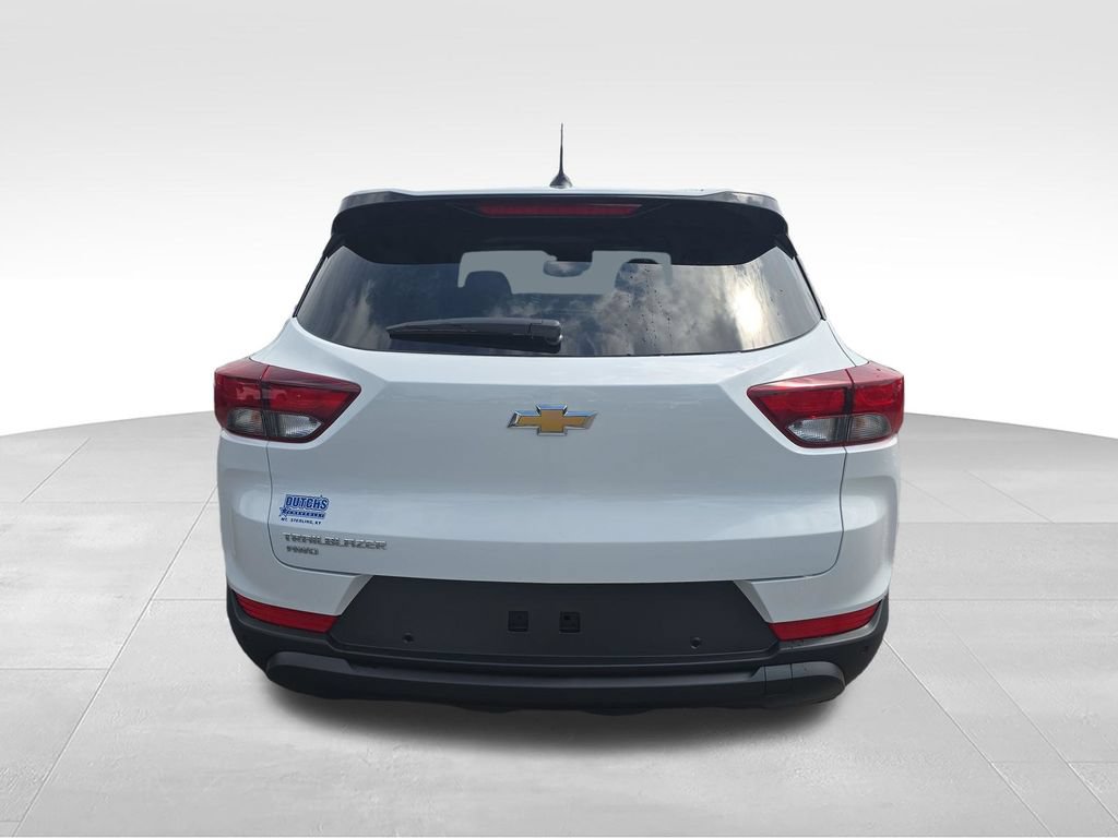 New 2026 Chevrolet TrailBlazer LS w/ LS Convenience Package AWD/4WD image 4